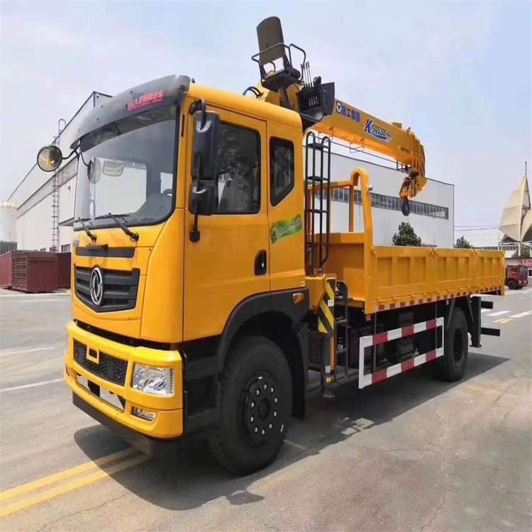 虎门港管委会附近找一辆随车吊出租