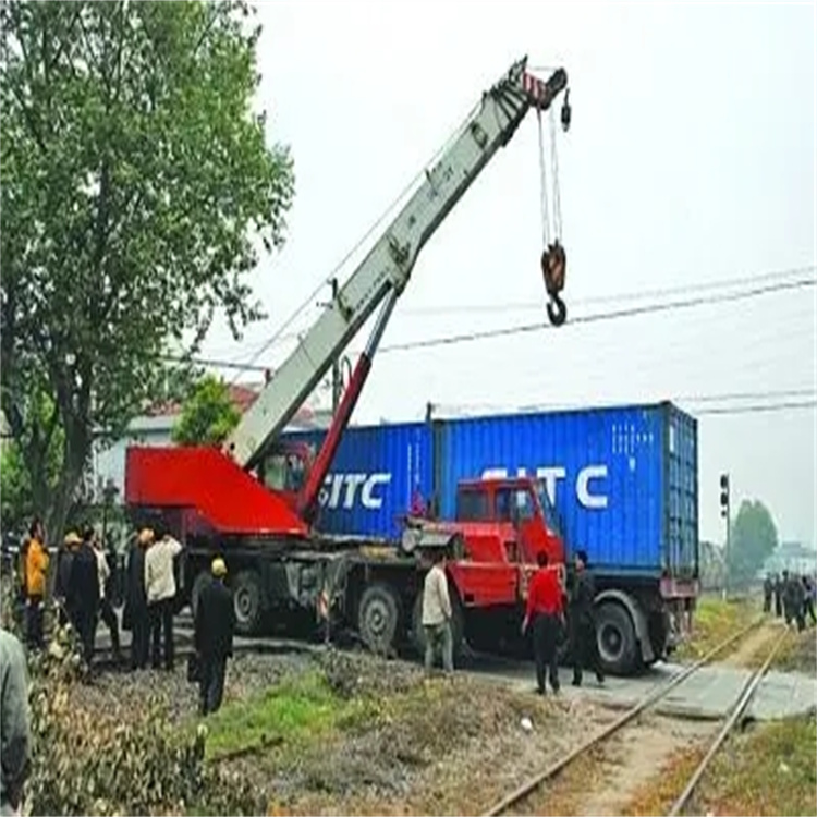 虎门港管委会如何快速找到附近的吊车救援公司