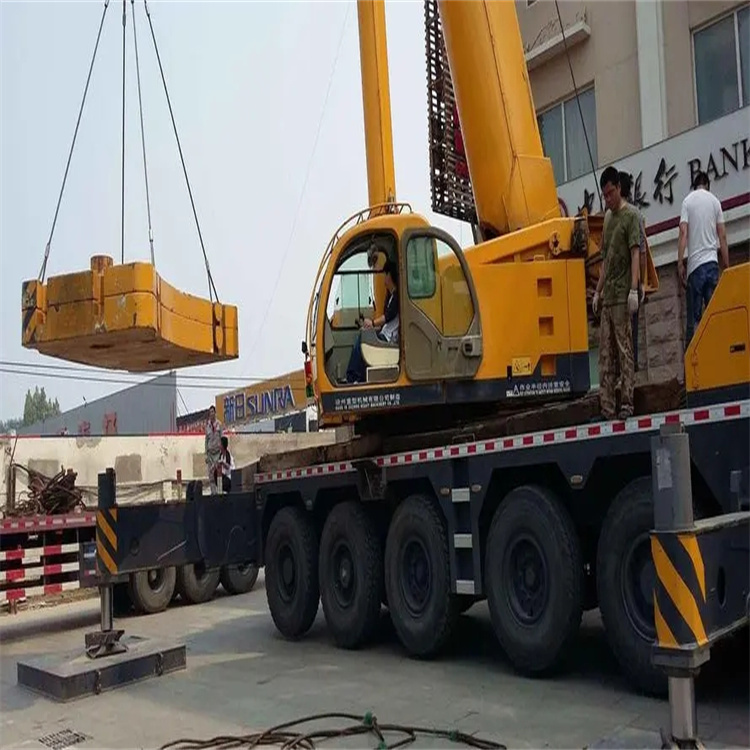 虎门港管委会当地吊车出租|机器吊装|75吨|工厂搬迁服务