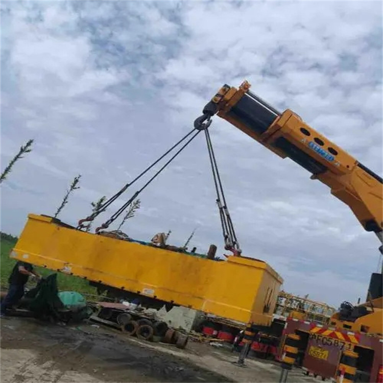 虎门港管委会随车吊吊集装箱怎么吊